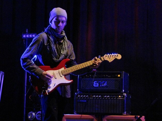 Rudy Horvát - basgitara (5.10.2013)