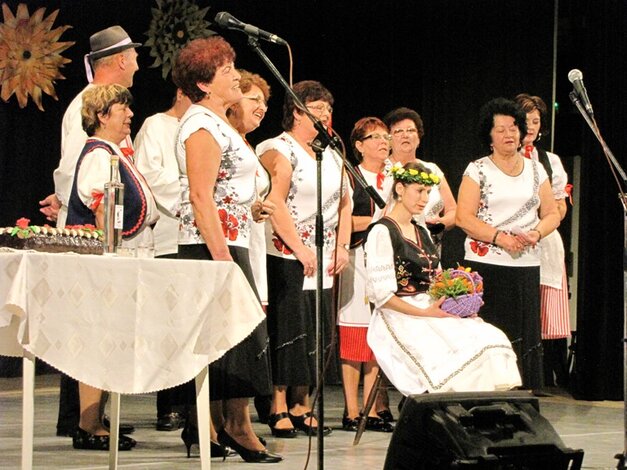 "Vestenická svadba" - seniori z Dolných Vesteníc (12.10.2013)