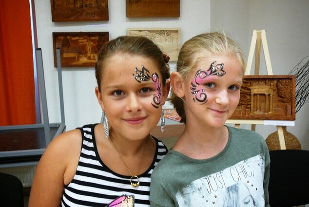 Krpce krpaté a maľovanie na tvár - škola ľudového tanca spestrená o maľovanie na tvár (23. 8. 2013)