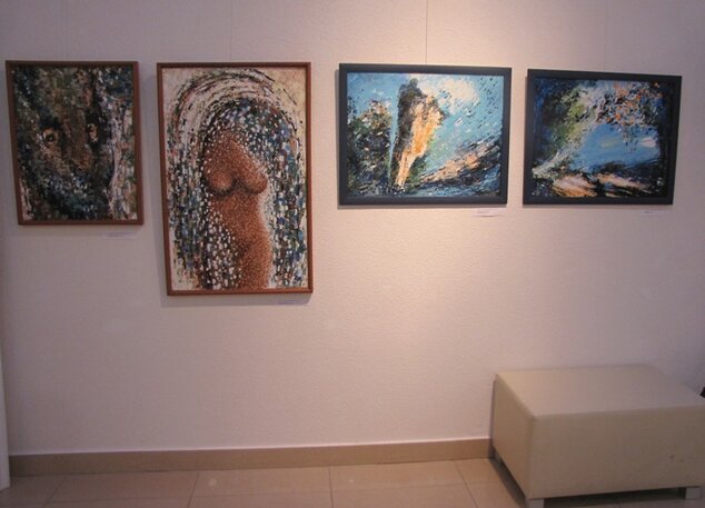 zľava: Portrét stromu, Tajomná vŕba, Zrkadlenie, Tieňohra - diela Tatiany Dzurendovej