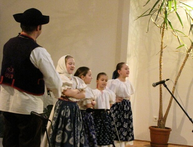 Deň detského folklóru - vystúpenie DFS Malá Lubená z Poluvsia