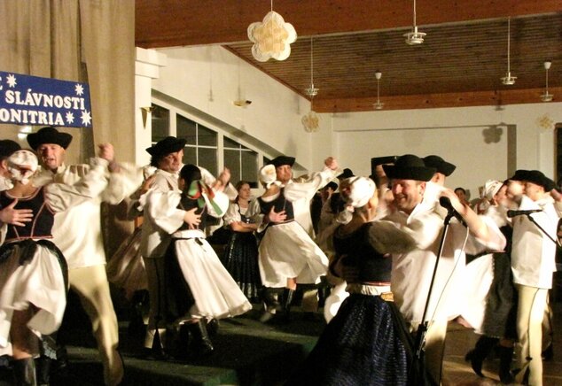 Zimné slávnosti folklóru - vystúpenie FS Senior Vtáčnik z Prievidze