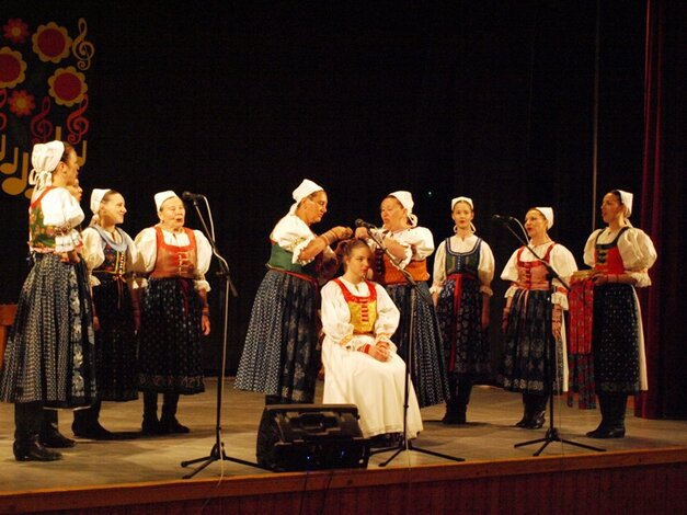 Ženská spevácka skupina Fsk Lubená, Poluvsie