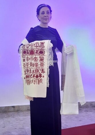 "Tak vyšli Hornonitrianky"- inscenovaná prezentácia tradičného ženského odevu z dolín hornej Nitry z
