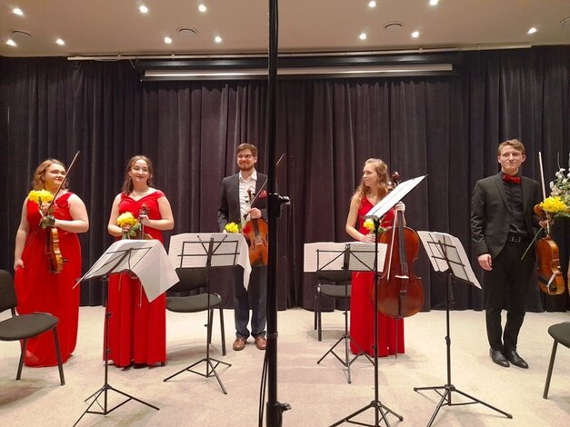 Sláčikové kvarteto Konzervatória Tolstého, Bratislava a violista Martin Ruman