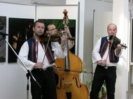 Poluvská muzika ako hudobný sprievod počas vernisáže výstavy
