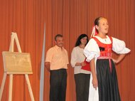 Sprievodný ľudový spev v podaní členky DFS Malý Vtáčnik z Prievidze