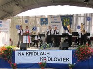 Vystúpenie českej dychovej hudby Buchlovjané / moravská obec Buchlovice