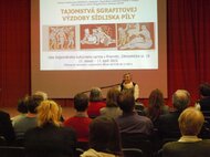 Autorka projektu - dokumentácia sgrafitovej výzdoby v Prievidzi: pani Magdaléna Malichová