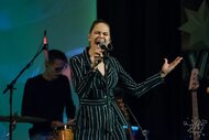 Hosť: slovenská speváčka, skladateľka a tanečníčka Lina Mayer