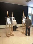 Sprievodnou akciou bola výstava kreslených vtipov o včelách Prievidžana Radovana Vršku (22.9.2022)