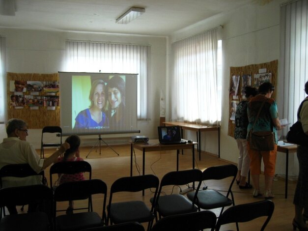 Výstava "Dobrodružstvo s Bohom v Afrike" v Karpaty Art Gallery Handlová