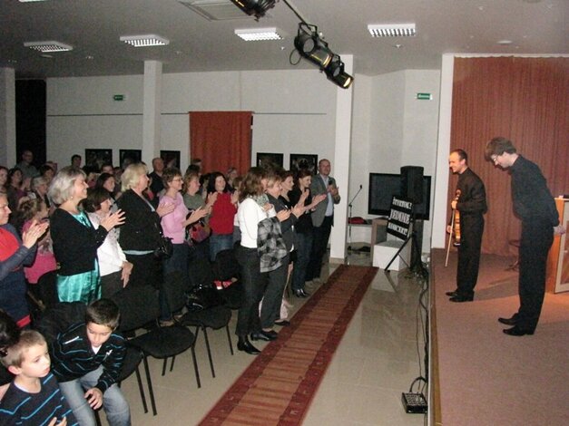 Záverečným standing ovation skončil koncert J. Strmenského a L. Píša