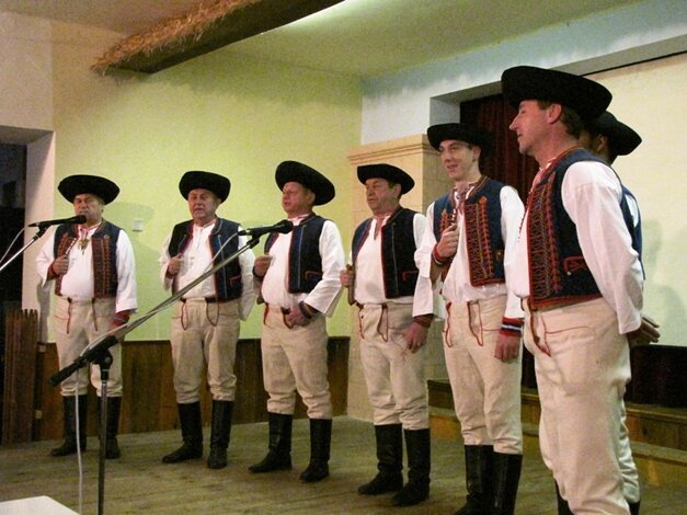 Vystúpenie mužskej skupiny FSk Lubená z Poluvsia