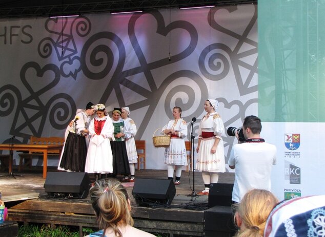 Kcela by sa vydávať (program folklórnych skupín regiónu - sobota 24. jún)