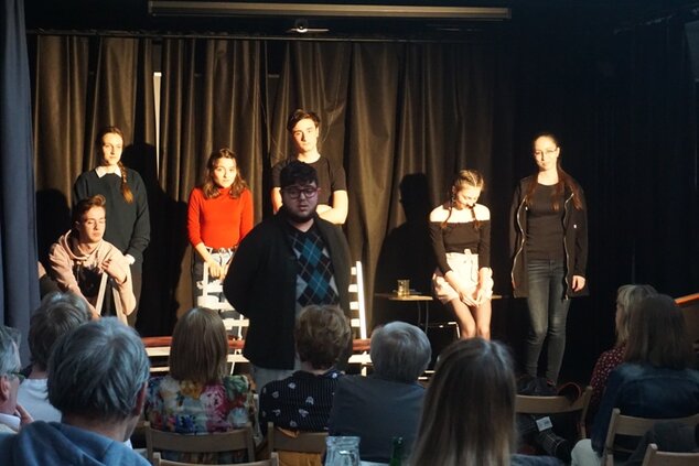 Art point teatro, Prievidza: ZRAZ(u) (23.3.2019 - Ochotnícke javisko 2019)