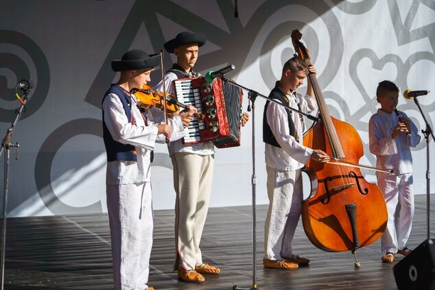 Veselože - program detských folklórnych súborov a ľudových hudieb (28. 6. 2019 - prvý deň)