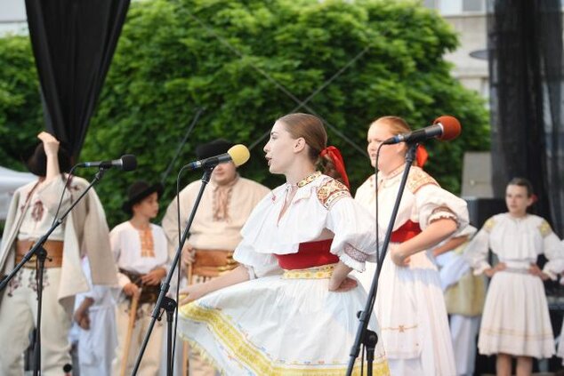 Veselože - program detských folklórnych súborov