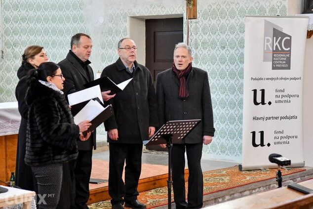 Piesne pôstneho obdobia v podaní vokálnej skupiny SKLO z Bratislavy ©Milan Tarabčík