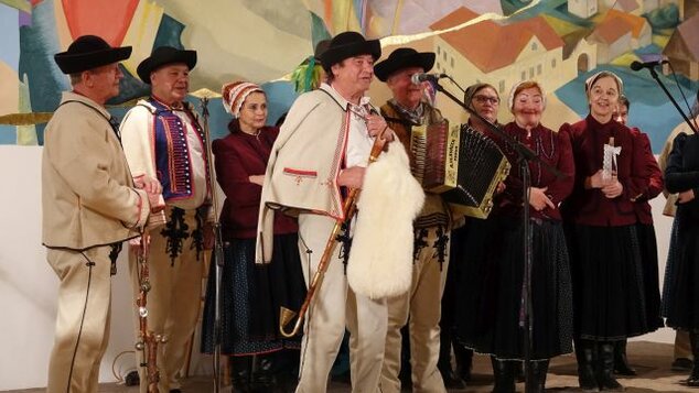 ZIMNÉ SLÁVNOSTI FOLKLÓRU - FSk Hájiček Chrenovec-Brusno (1. 3. 2022, Kultúrny dom Pravenec)