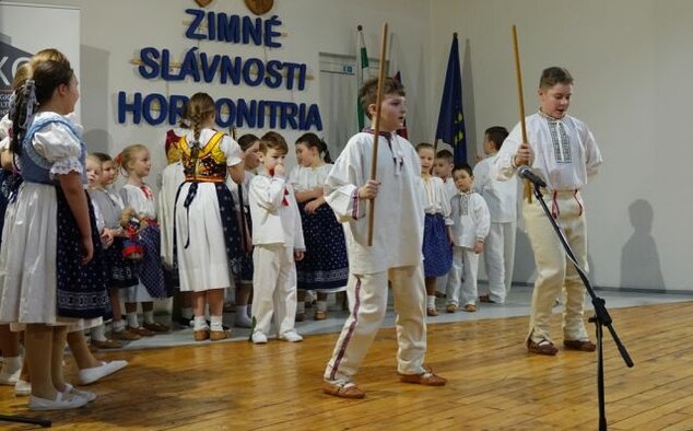 DEŇ DETSKÉHO FOLKLÓRU - Malá Sielnica Lazany (4. 3. 2022, Kultúrny dom Poruba)