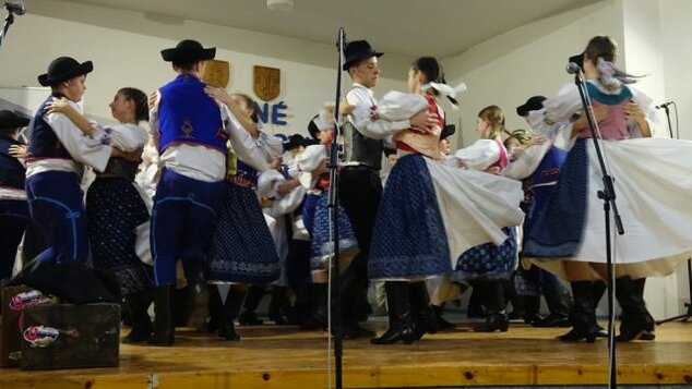 DEŇ DETSKÉHO FOLKLÓRU - Malý Vtáčnik Prievidza (4. 3. 2022, Kultúrny dom Poruba)