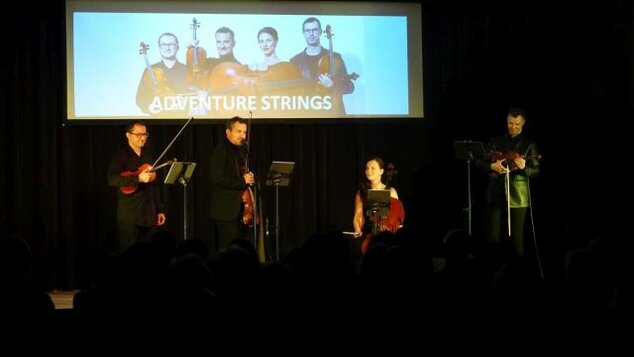 Adventure Strings zahralo vlastné úpravy známych klasických skladieb, populárne skladby, rockové bal