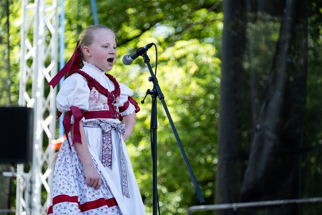 Mladé výhonky: program úspešných detských interpretov hudobného folklóru ©Samuel Kunik