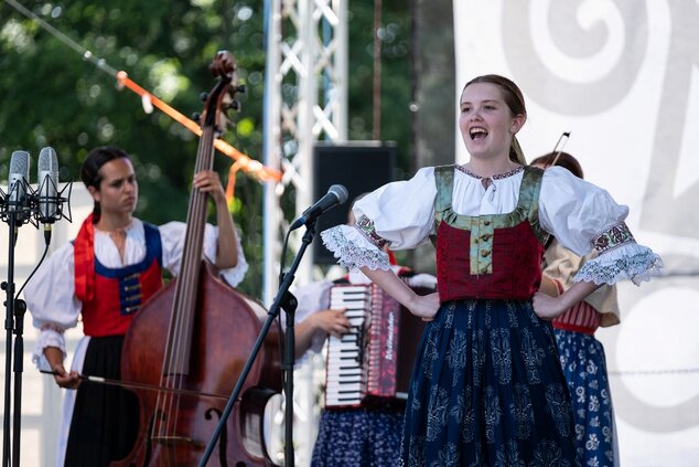 Mladé výhonky: program úspešných detských interpretov hudobného folklóru ©Samuel Kunik