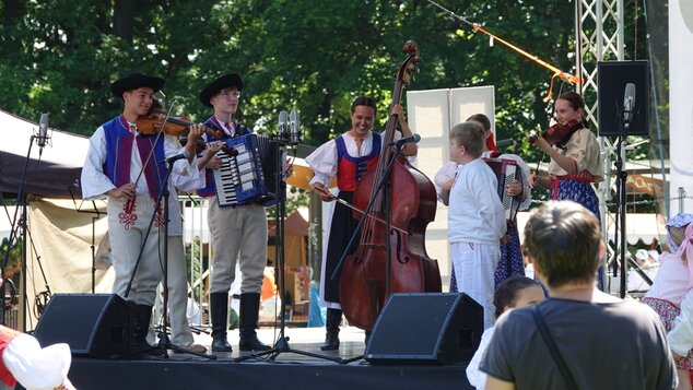 Hornonitrianske folklórne slávnosti 2025 - Mlade vyhonky 1