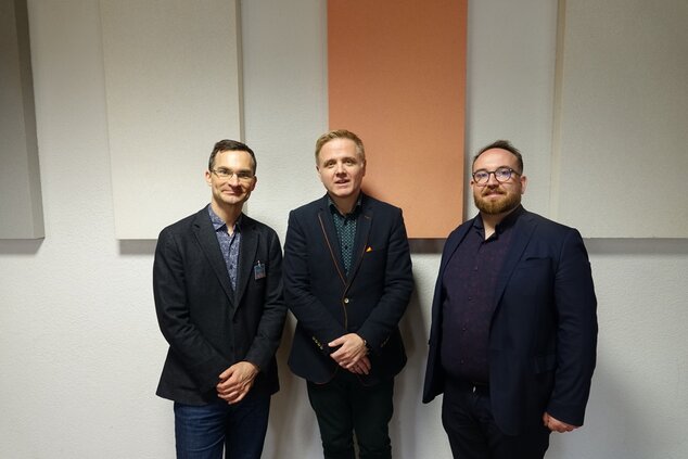 Odborná porota: zľava Mgr. art. Juraj Tomka, ArtD., Mgr. art. Marián Lejava, ArtD., Mgr. art. Jakub Laco, ArtD.