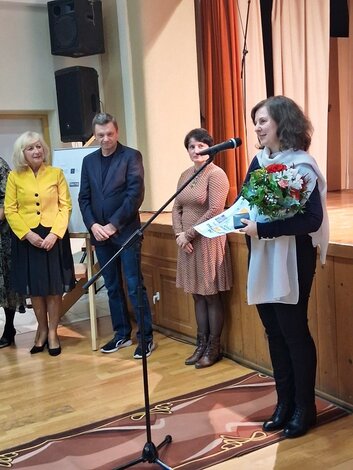 CENA JÁNA MJARTANA (hlavná cena): Aneta Vlčková za publikáciu Krehké svety. Maľby na skle v Západoslovenskom múzeu v Trnave