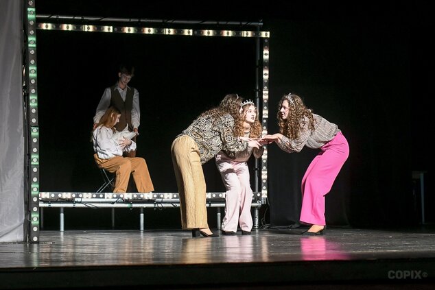 Divadlo A a Divadlo SHANTI, Prievidza: Príbeh alebo Nesieme vám novinu ©Milan Tarabčík