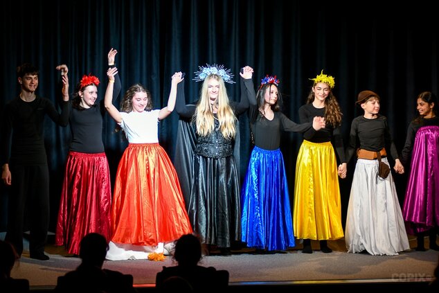 LDO pri ZUŠ Handlová: Pred úsvitom ©Milan Tarabčík