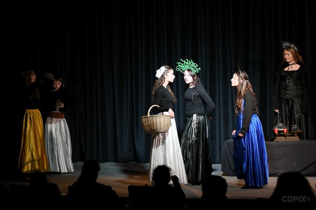 LDO pri ZUŠ Handlová: Pred úsvitom ©Milan Tarabčík