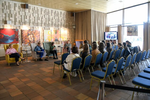 Rozbor s odbornou porotou ©Milan Tarabčík