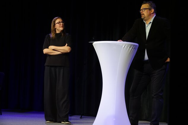 Túlavé divadlo s kabaretom Žltý kanárik (10.10.)