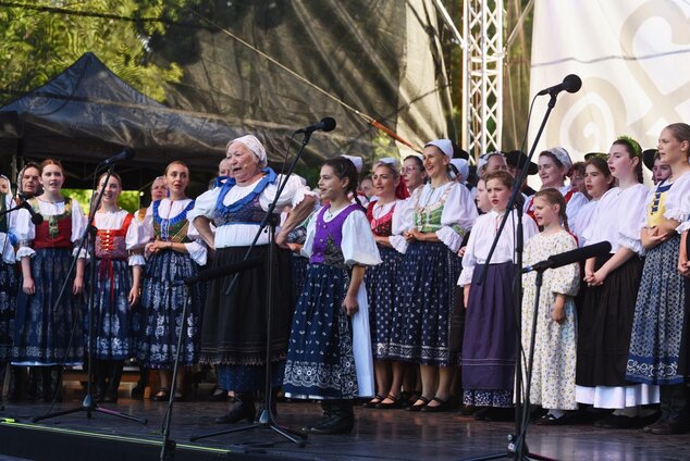 Komponovaný program Stretnutie – Návraty - záver - predspev Eva Henčelová Veľká Lehôtka – Prievidza ©Petra Obonova 13.6.2026