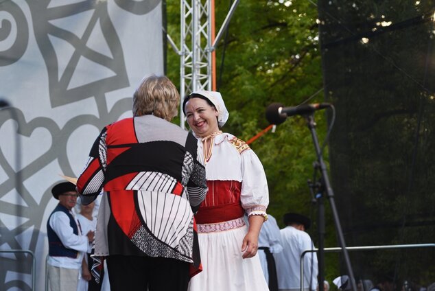 Odovzdanie pamätného listu - Daniela Ťapuchová FSk Marinka Nováky ©Petra Obonova 12.6.2026