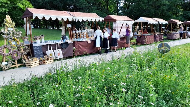 Sprievodné podujatie: Remeselný jarmok