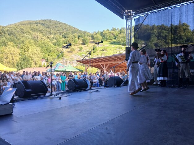 ĽH Rudnianska muzika a DFS Malá Rokôška Nitrianske Rudno