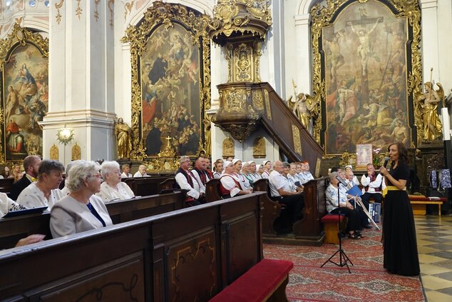 Odborný seminár: lektorka a dirigentka doc. Monika Bažíková