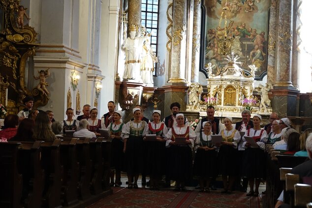 Festivalová prehliadka zborov: Spevácka skupina Sielnica, Lazany