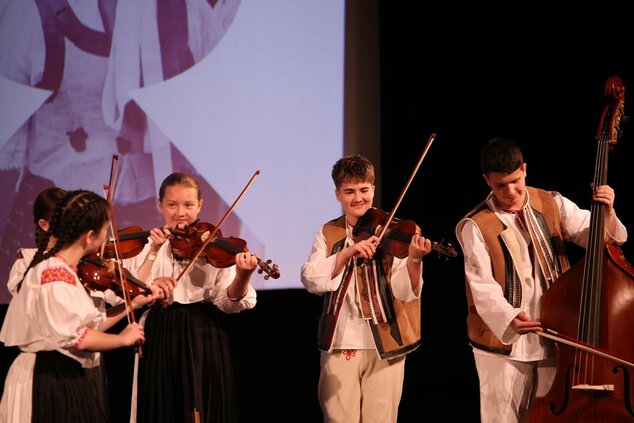 DFSk Podžiaranček, Papradno