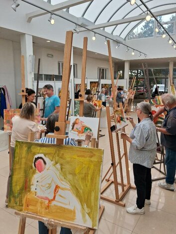 Workshop: Maľba na plátno s Emíliou Jakubisovou