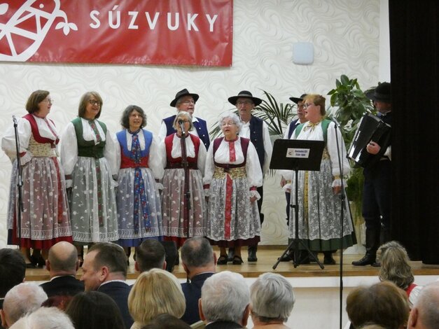 Spevácka skupina Neutrataler z Kľačna