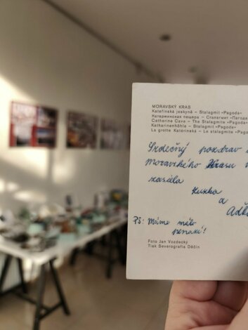 Výstava „spomienky v kufríku“ - 590379352_1319087136914463_3083957254366432534_n