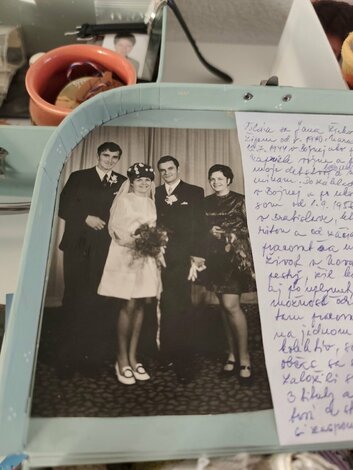 Výstava „spomienky v kufríku“ - 591753401_1319086660247844_4439509112525490884_n