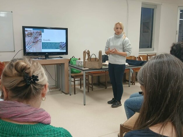 Zimné večery – cigánske tkanice - WhatsApp Image 2025-11-24 at 10.52.49