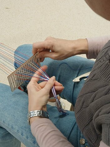 Zimné večery – cigánske tkanice - WhatsApp Image 2025-11-24 at 10.53.45 (1)